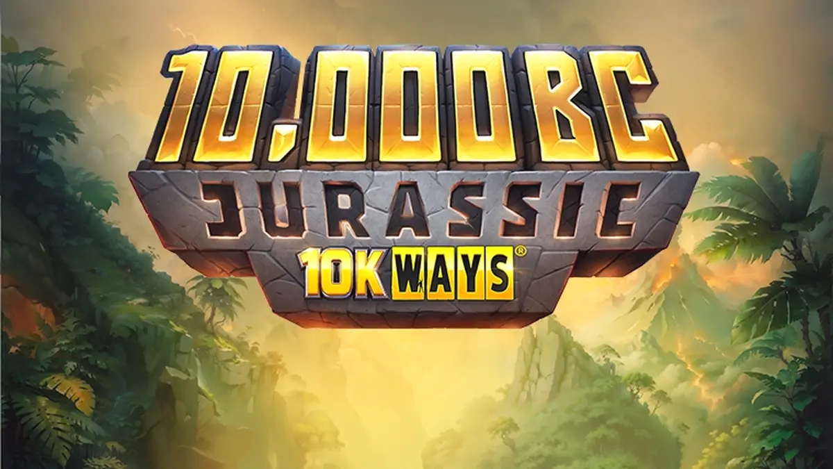 Cena de jogo do slot 10,000 BC Jurassic 10K Ways com dinossauros e ambiente pré-histórico