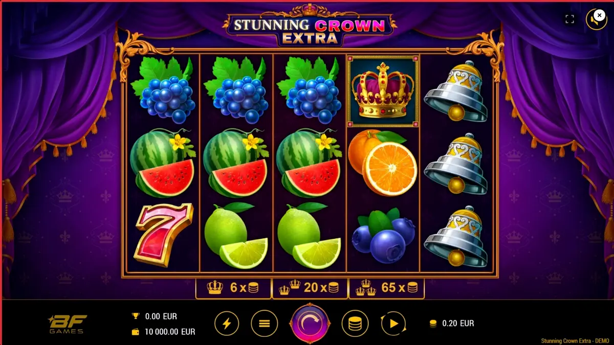 Interface do slot Stunning Crown Extra com coroas e frutas brilhantes